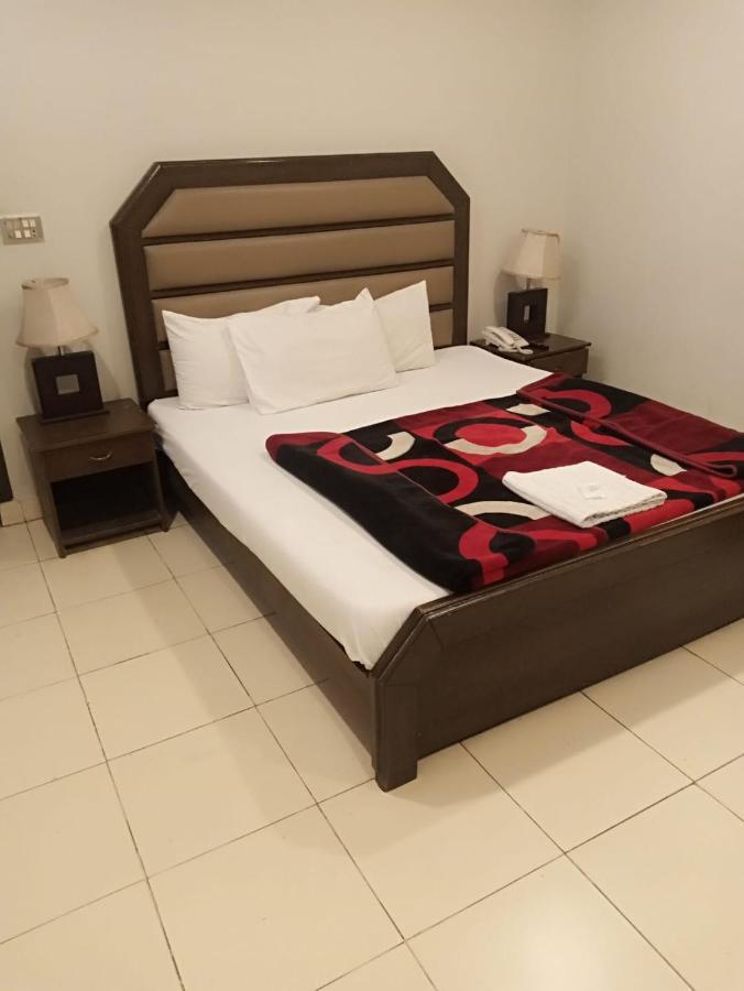 Hotel Eden Rock Rawalpindi Extérieur photo